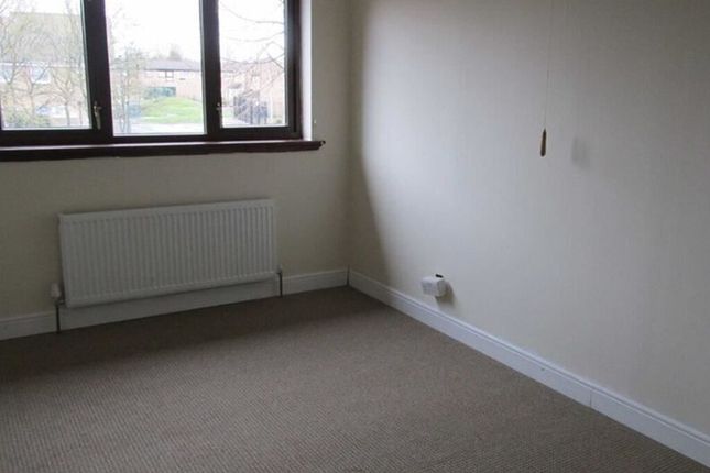 10, Fairlawn Close Willenhall, Birmingham photo 5