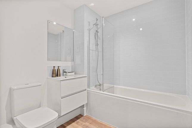 Plot 1,, Carnival Place, Wokingham photo 4