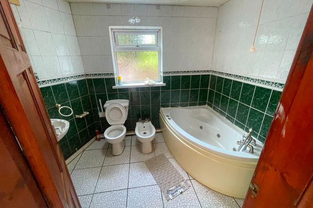64 Weston Street, Walsall photo 3