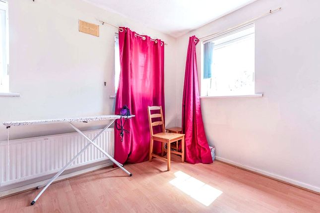 14, Beanley Close, Bedfordshire photo 2