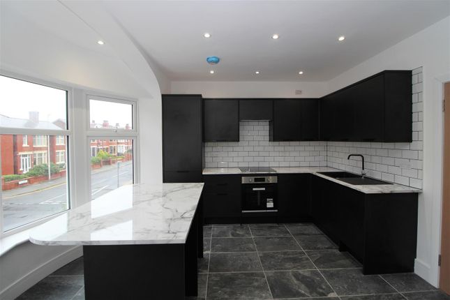 Kitchen .Jpg