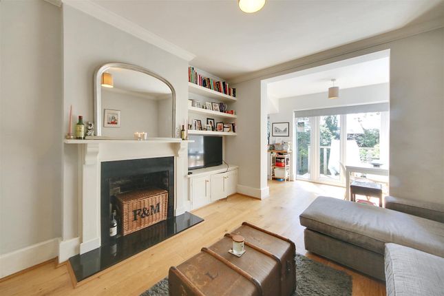 Thumbnail Maisonette for sale in Woodland Way, Mill Hill, London