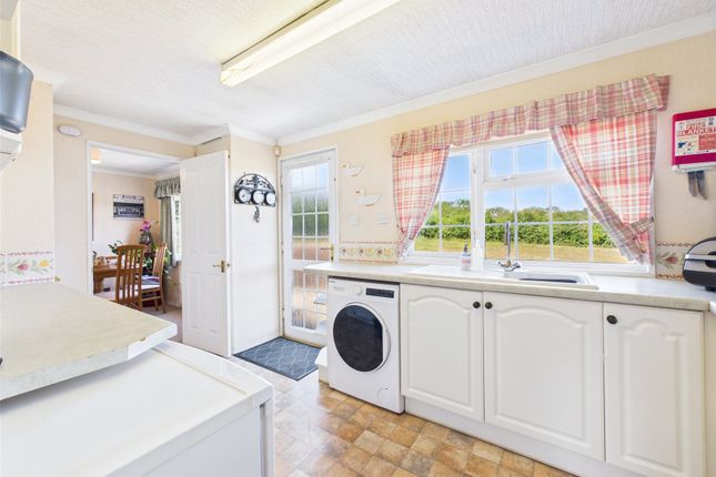 20 Valley Park,, Bamfurlong Lane, Gloucestershire photo 4
