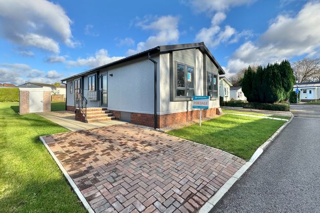 2-bed house on 24 Hamble Park, Fleet End Road, Southampton, £270,000