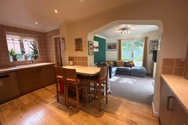 6, Cherrytree Close, Newcastle Upon Tyne photo 3