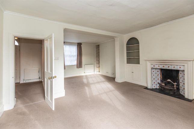 Maisonette for sale in Southover High Street, Lewes