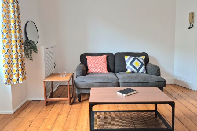Flat PF2, 25, Halmyre Street, Edinburgh photo 3