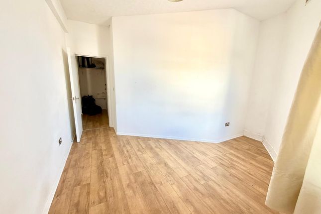Broadgate Hall,Flat 6, Dumpton Park Drive, Ramsgate photo 3