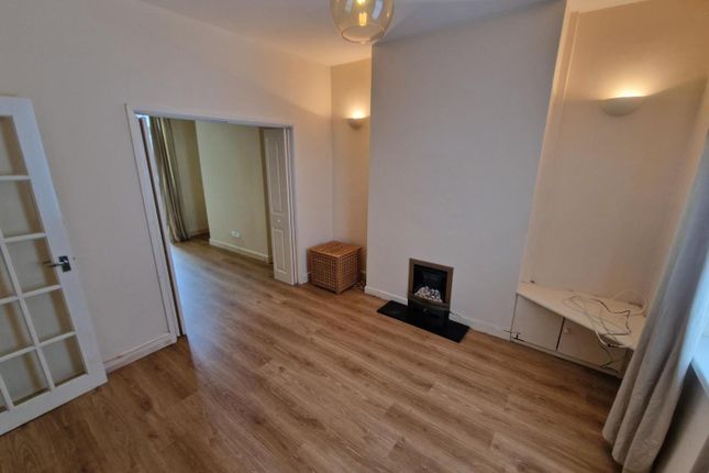 25, Dock Street, Cogan photo 4