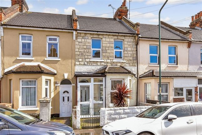 3-bed house on Gordon Road Strood, Rochester, £280,000