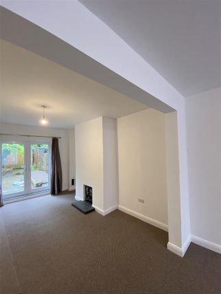 10, Albion Road, Nottinghamshire photo 4