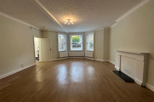 Flat 4, Hove photo 4