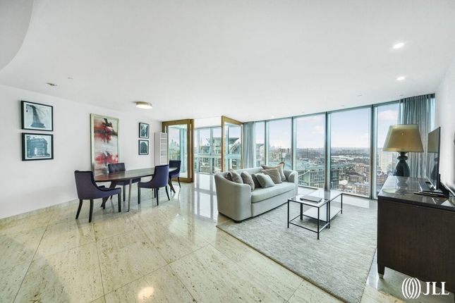 Flat to rent in St. George Wharf, London SW8