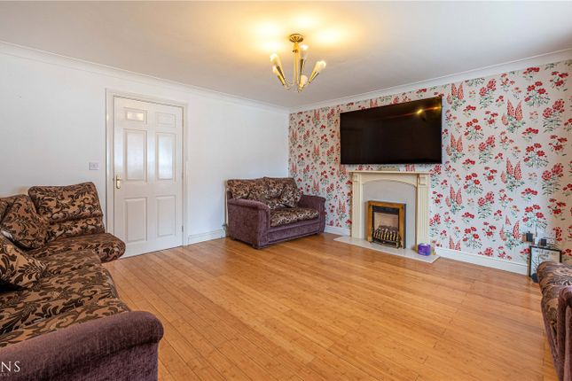 50, Chaytor Drive, Warwickshire photo 3