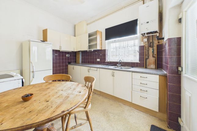15 Perry Street, Hull photo 4