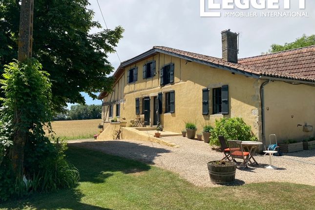 Villa for sale in Bassoues, Gers, Occitanie
