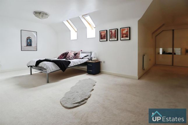 Bedroom With Dressing Area