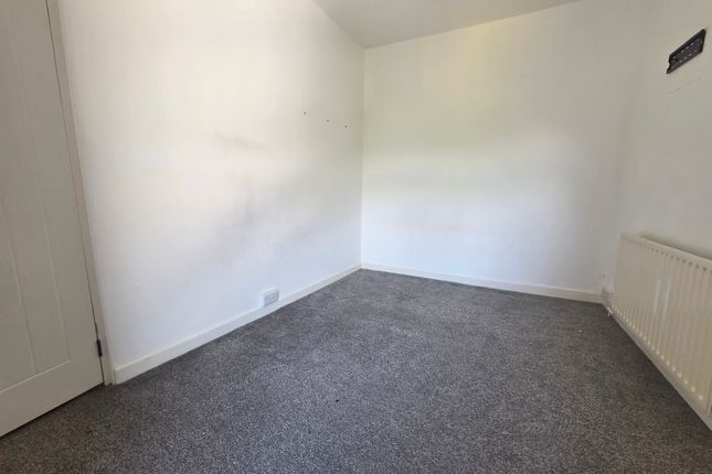 599, Llangyfelach Road, Swansea photo 5