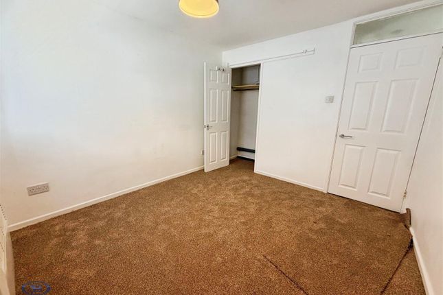 12, Maryfield Walk, Stoke On Trent photo 3
