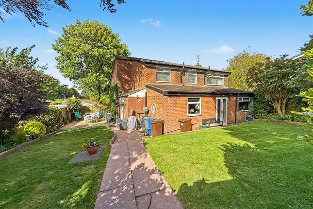 11 Philips Drive, Manchester photo 3