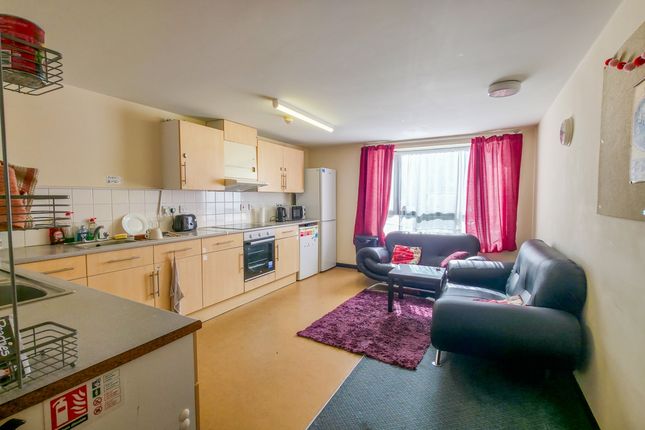 Flat G05, Cannon Hall, Farndale Court, Woolwich photo 2