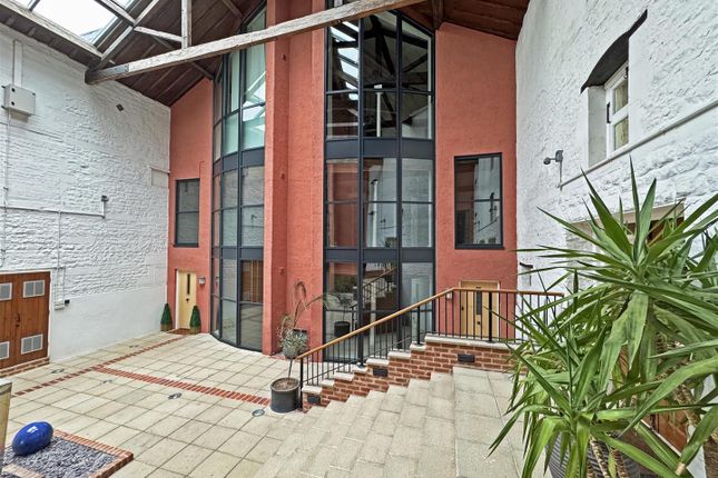 6, Aldgate Court, Ketton photo 4