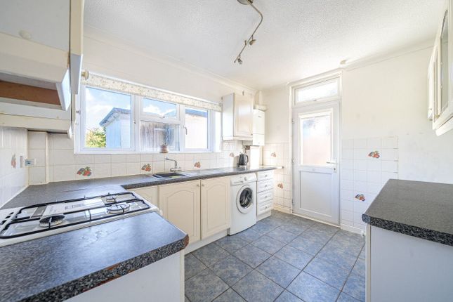 162, Lymington Road, Christchurch photo 4