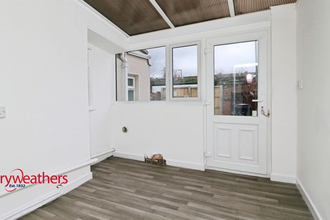 19, Redbourne Road, Doncaster photo 5