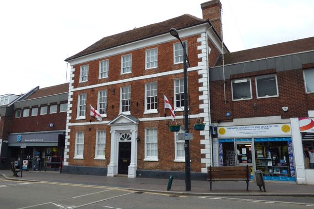 Office to let in High Street, Newport Pagnell