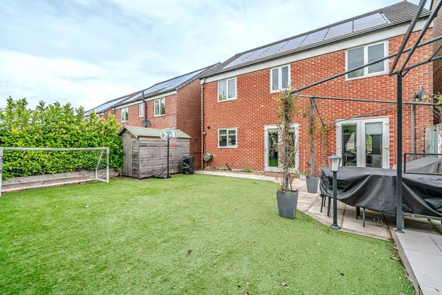 36 Halifax Drive, Chorley photo 4