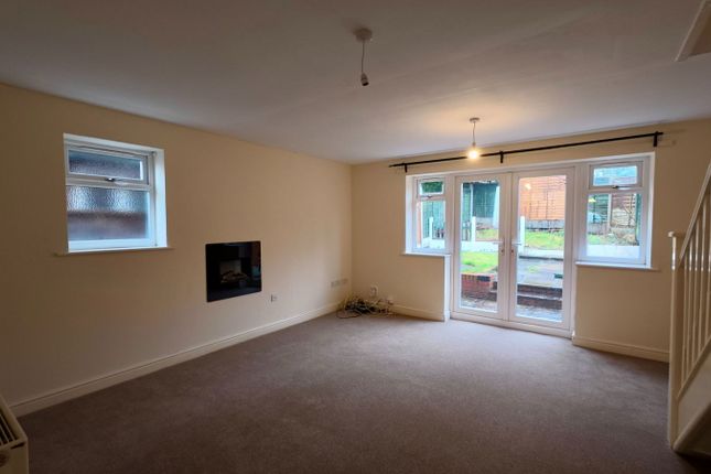 33a, Coppice Avenue, Stourbridge photo 3