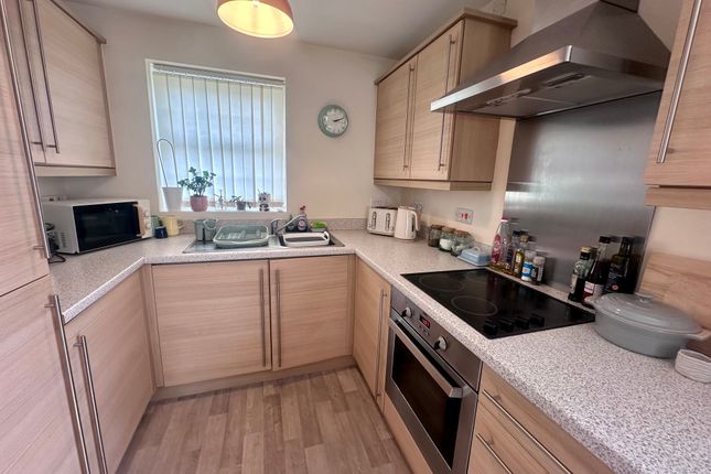 13, Fusiliers Close, Chorley photo 3