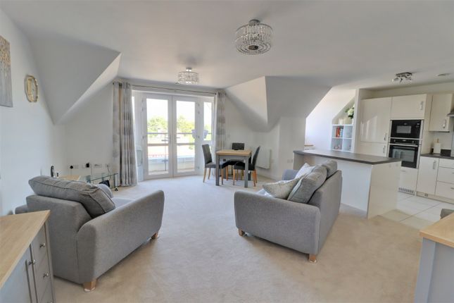 Thumbnail Flat for sale in Trinity Place, Beaumont Way, Hazlemere, High Wycombe