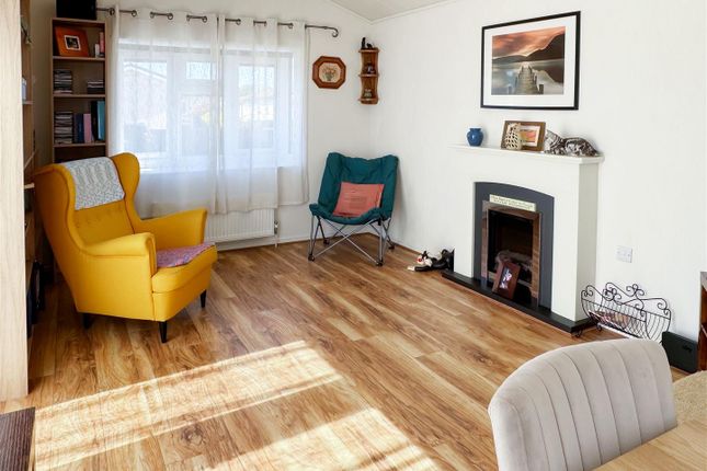 71 Climping Park, Bognor Road, Littlehampton photo 3