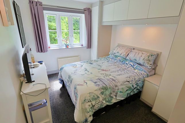 Flat 31, The Dovecotes, Allesley Hall Drive, Coventry photo 4