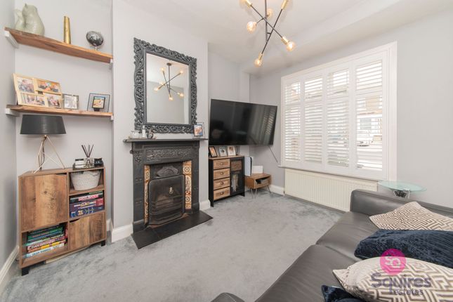138 Long Lane, London photo 2