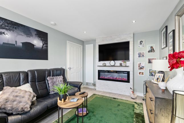 27, Auld Coal Road, Bonnyrigg photo 3