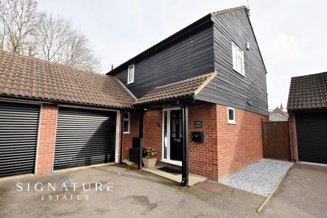 Thumbnail Link-detached house for sale in Cosy Corner, Aston Clinton, Aylesbury