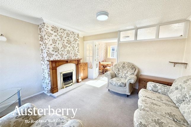 18, Myrtle Avenue, Stoke-On-Trent photo 3