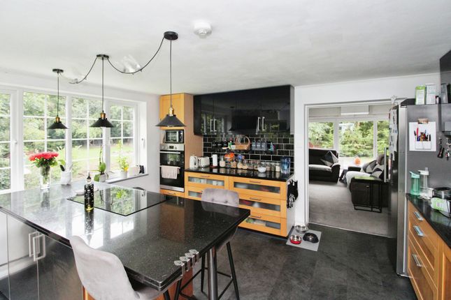 Burstow Bridge Cottage, Church Lane, Horley photo 3