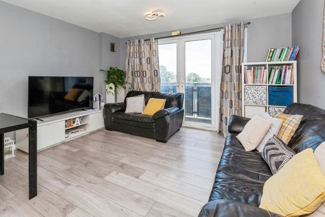 Quadrivium Point, Tuns Lane, Slough photo 3