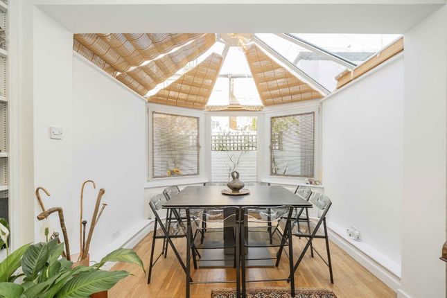 13, Ives Street, London photo 4