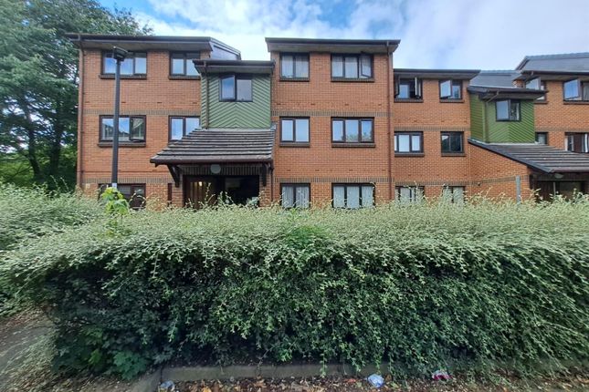 Thumbnail Flat to rent in Maltby Drive, Enfield