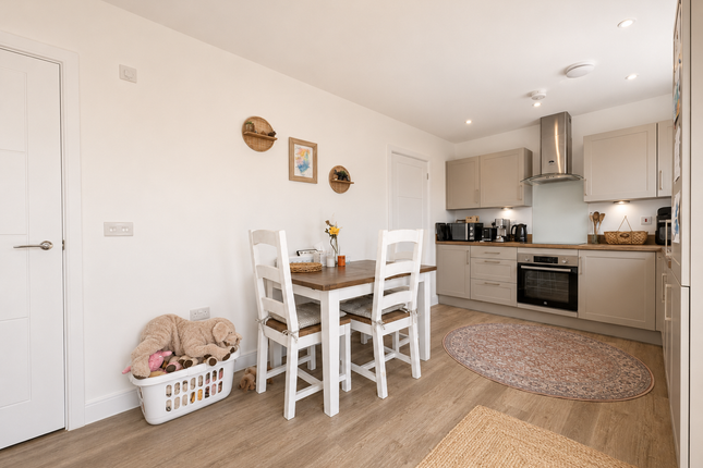 11 Herringbone Way, Chichester photo 5