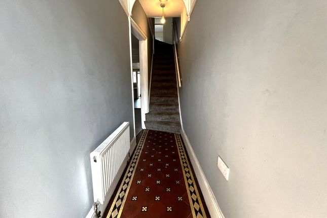 61, Stanley Road, Wellingborough photo 2
