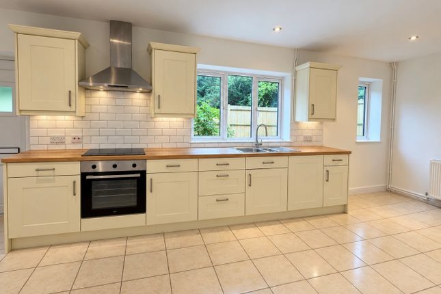 3 Suttons Cottages, Camberwell Lane, Sevenoaks photo 3