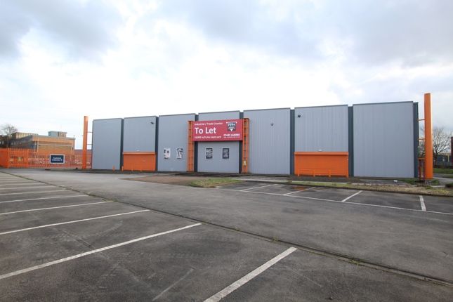 Industrial to let in Clough Road, Hull, East Yorkshire