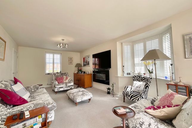 39 Thomas Fairfax Way, Nantwich photo 2