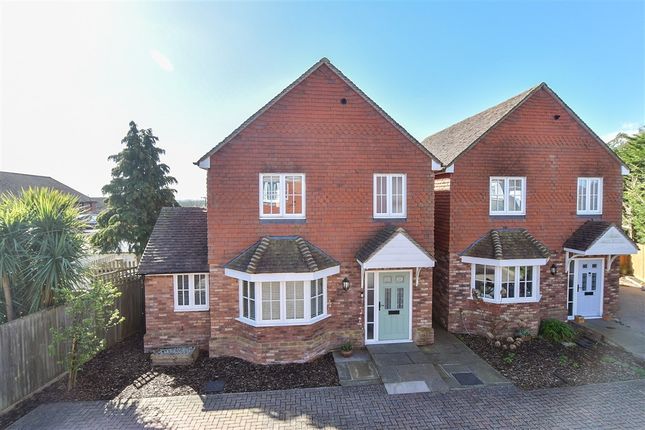 3-bed house on Bishop Close High Halden, Ashford, £450,000