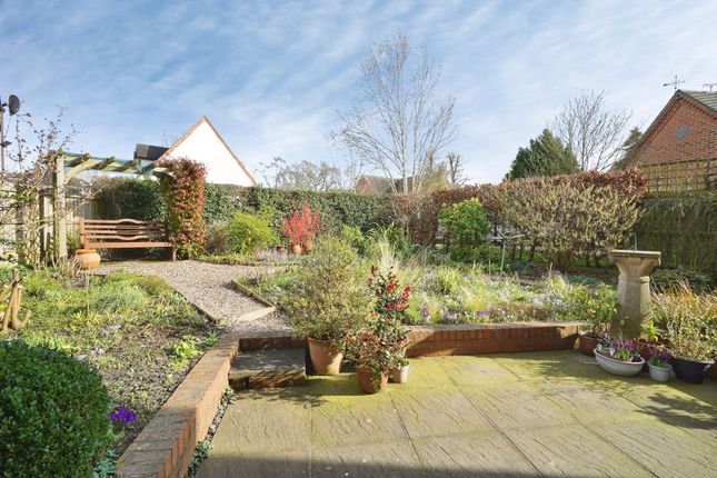 35, Woodville Road, Swadlincote photo 4